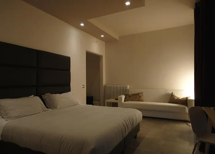 The Flat 233 Tavarnuzze